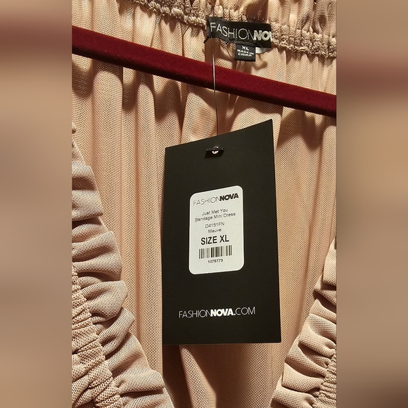 Fashion Nova- New With Tags Snatched Muted Rose Mini Dress - Picture 2 of 7